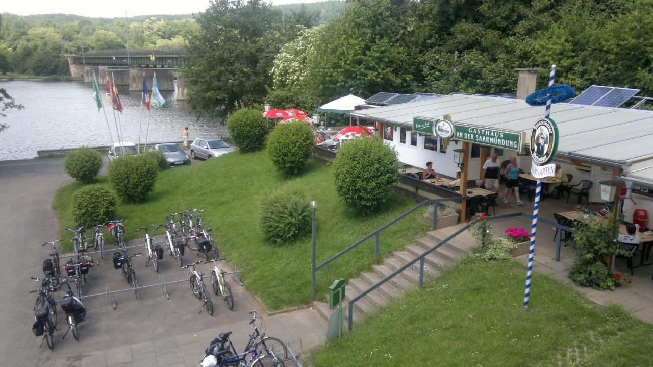 Gaestezimmer Auf Dem Campingplatz Konz Buitenkant foto